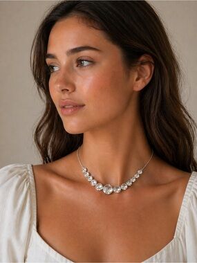 Swarovki large crystal round necklace choker